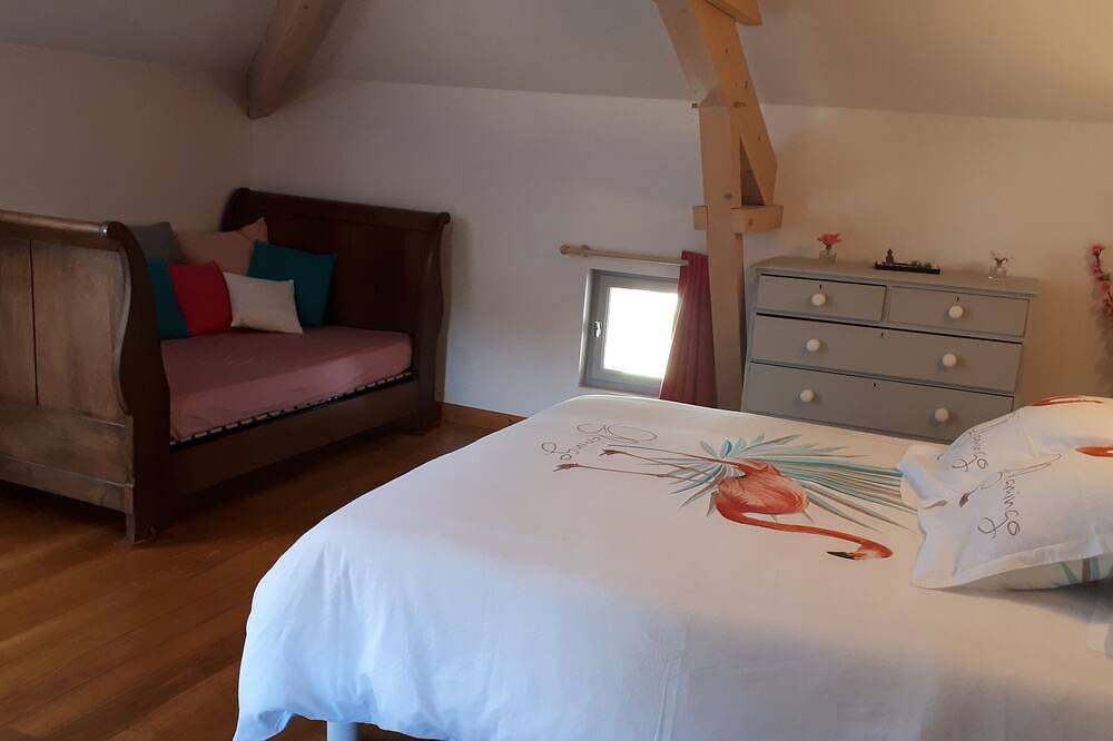 Gîte de charme et piscine privative classé 4 étoiles, en région Occitanie in Montjoi, Quercy