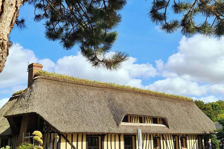 Location de vacances pour 10 personnes, avec jardin à Sainte-Hélène-Bondeville