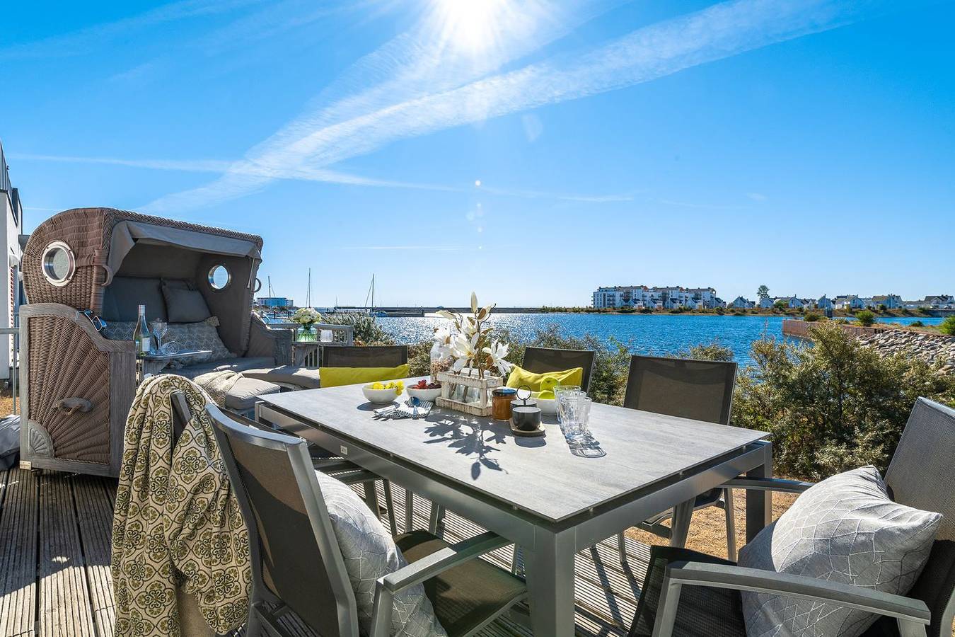 Ganze Wohnung, Barrierefreie Ostsee-Ferienwohnung "" mit Meerblick am Yachthafen in Olpenitz, Kappeln