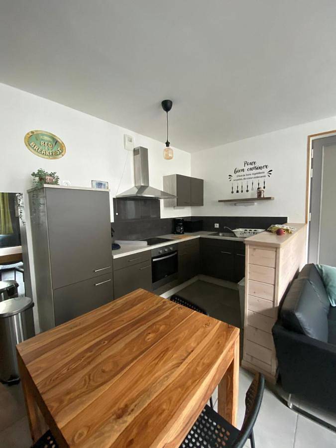 Gîte pour 4 personnes, avec terrasse à Givet (homonymie) - 4