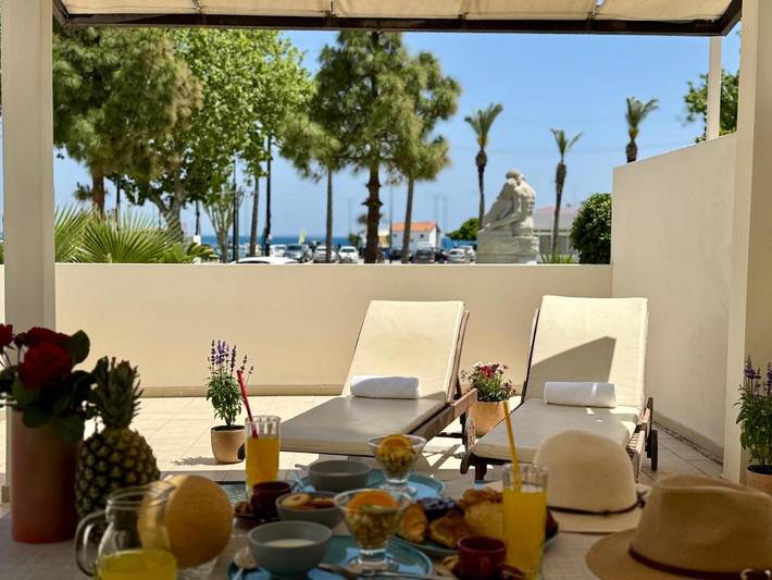 Vakantieappartement voor 4 personen, with tuin and uitzicht as well as terras in Faliraki