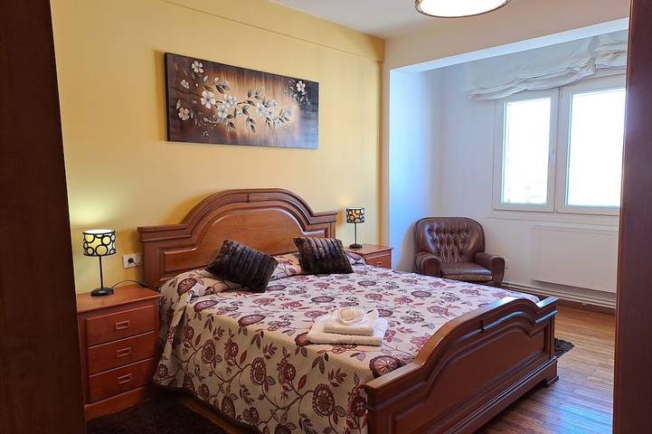 Ganze Wohnung, Torre Plaza 4. A cozy apartment in Boiro, beaches and terraces. in Boiro, Rías Baixas