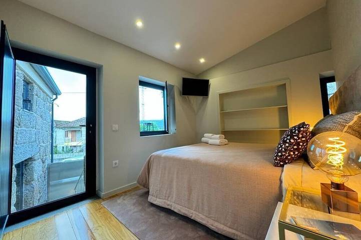 Gîte pour 12 personnes, avec jardin et balcon dans Alpendurada - 3