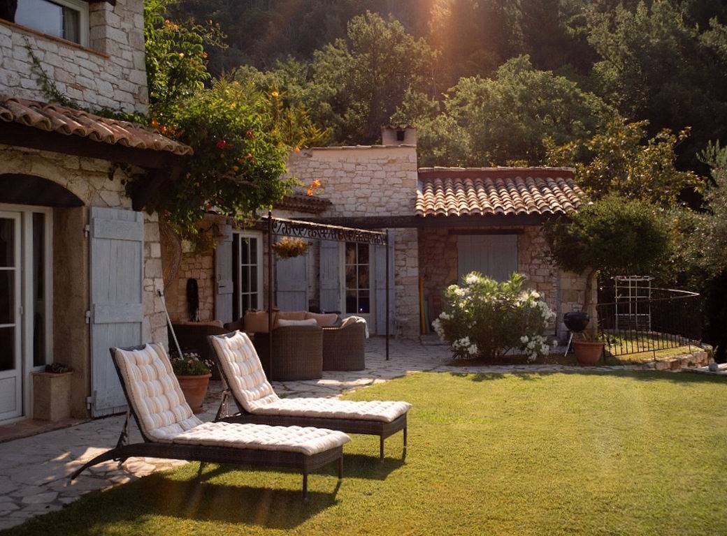Chambre d'hôtes de charme "Le Mas des Oliviers" - Chambre in Contes, Région de Nice