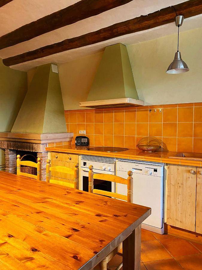 Casa rural para 12 personas, con Balcón además de Terraza y Vistas en Noguera - 4