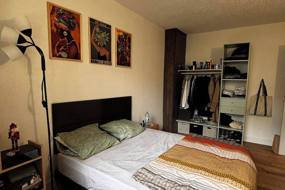 Entire apartment, Appartement Spacieux Bien Placé in Ivry-sur-Seine, Val-de-Marne