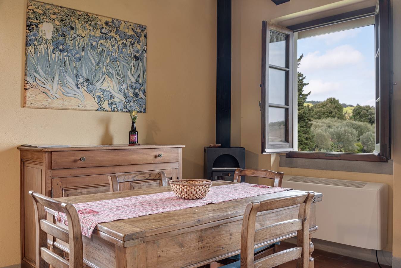 Agritourisme 'Il Pintello - La Lepre' avec piscine partagée, Wi-Fi et climatisation in Province de Florence
