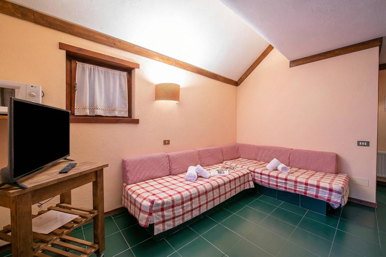 Appartamento intero, Grange Hike & Ski - 14D Sestriere in Sauze di Cesana, Via Lattea