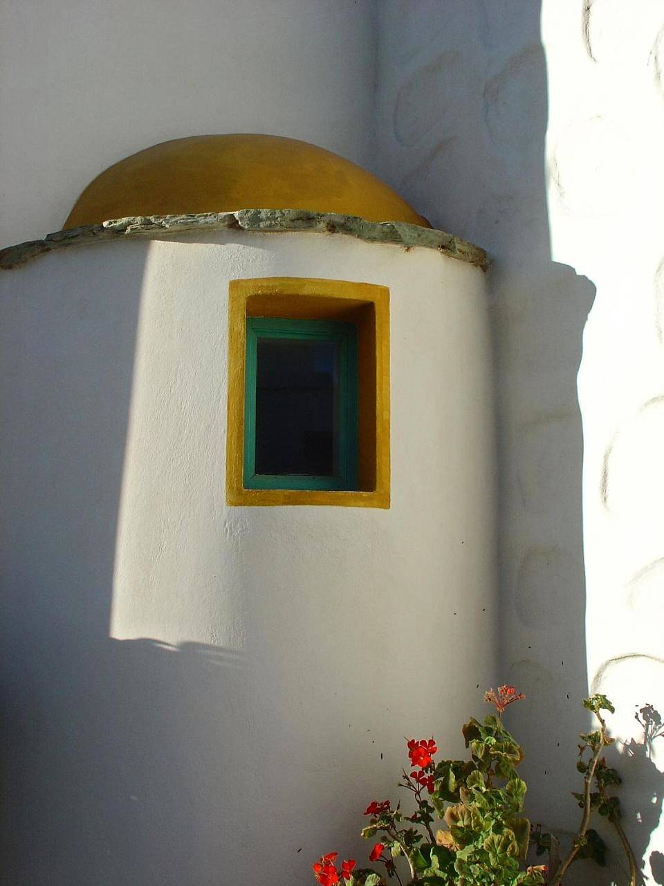 Kyma sto Phos in Folégandros