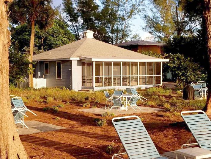 Aparthotel para 4 personas, con jardín - 1