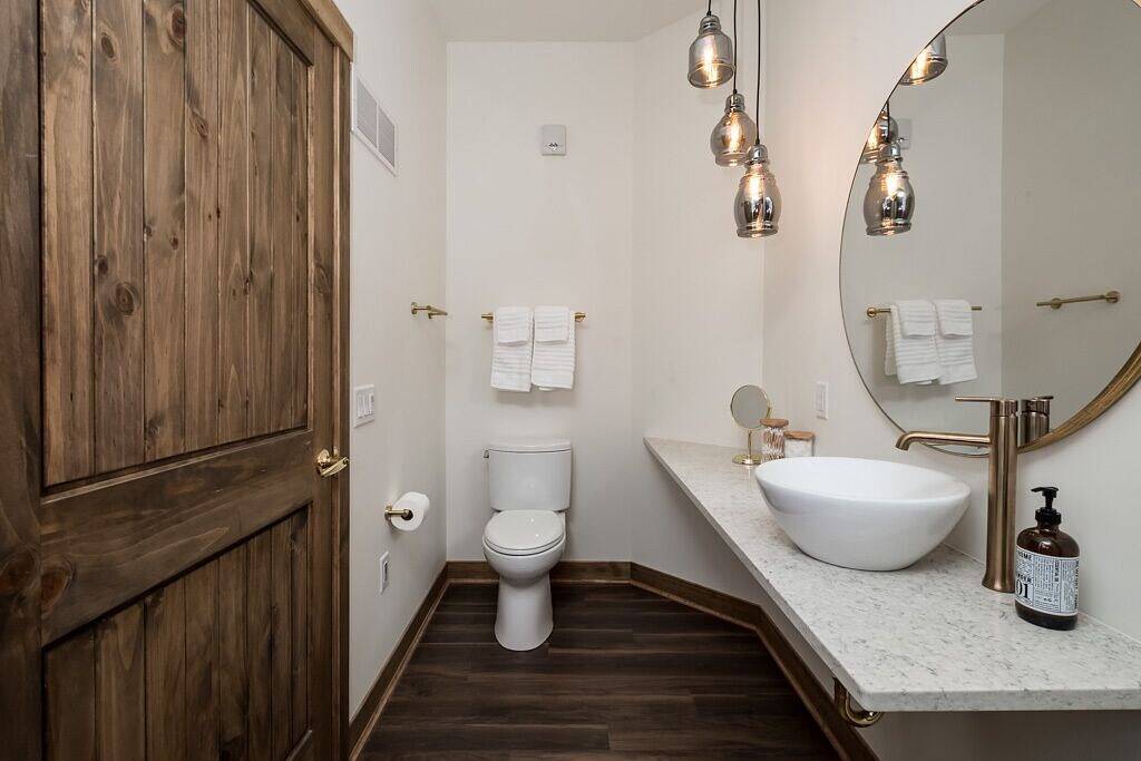 Work & Wander | Cafés & Cozy Comforts in Pierce County (WI)