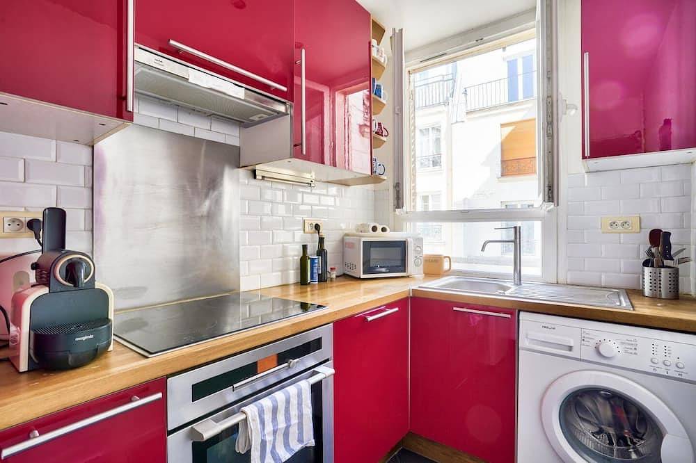 Rent Individual Room in shared apartment in Parigi, Ile-de-France