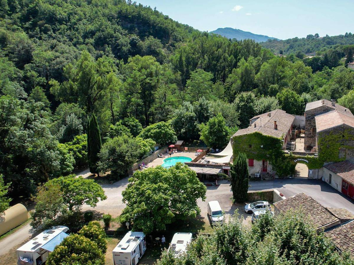 Le Moulin D'onclaire Camping et chambres d'hôtes in Coux, Parc naturel régional des Monts d'Ardèche