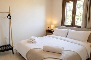 Villa for 5 People in Ano Syros, Syros, Photo 3