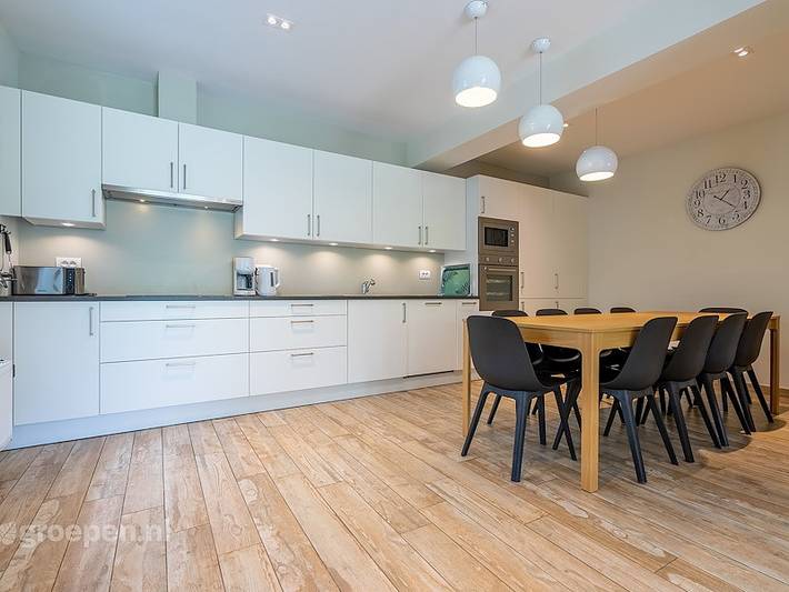 Location de vacances pour 9 personnes, avec terrasse et balcon/terrasse à Rendeux - 4