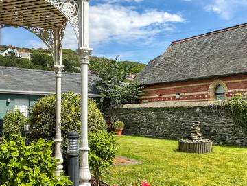Holiday Rental for 6 People in Aberystwyth, Ceredigion, Photo 1