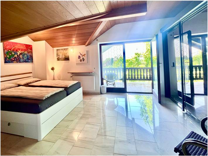 Ferienwohnung für 2 Personen, mit Garten und Balkon in Oberbayern - 3