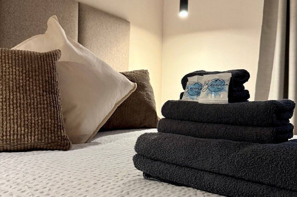 Ganze Wohnung, Bavarian Pre-Alps   —Wiesenglück- Retreat-Zwischen Allgäu und Alpen in Prem, Bayerische Alpen