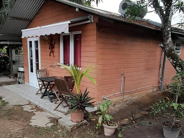 Maison de vacances pour 3 personnes, avec terrasse ainsi que piscine et jardin, animaux acceptés dans Guyane française - 3