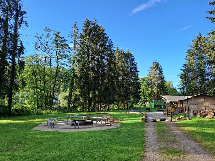 Location de vacances pour 6 personnes, avec terrasse et jardin, animaux acceptés à Comblain-au-Pont