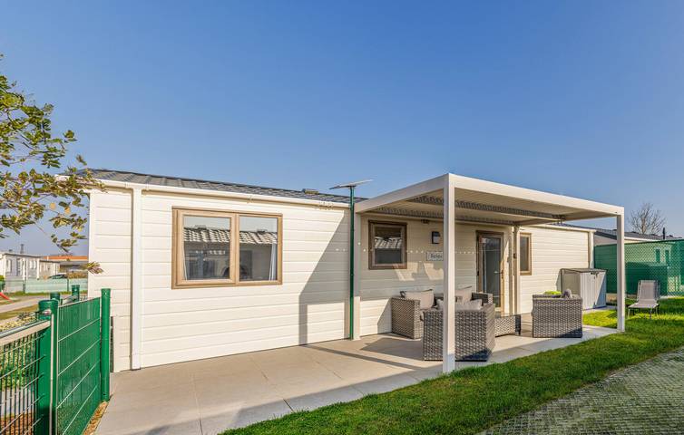 Ferienhaus für 4 Personen, mit Terrasse und Garten