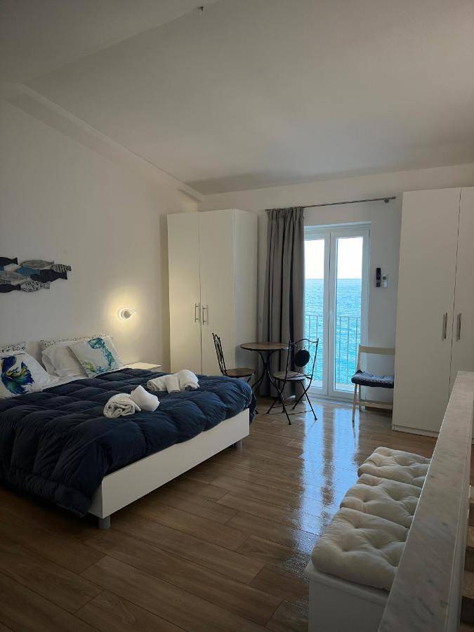 Location de vacances pour 4 personnes, avec vue et balcon, animaux acceptés à Cefalù - 2