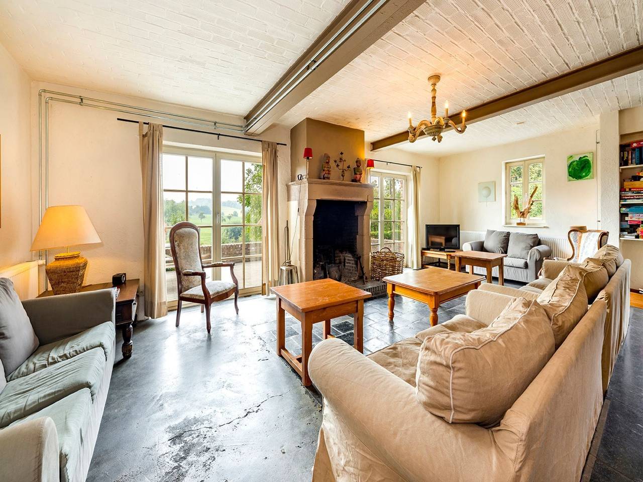 De Appelgaard: Landgoed Voeren in Sint-Martens-Voeren, Voeren