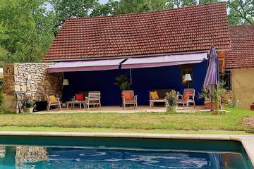 Location de vacances pour 6 personnes, avec jardin et piscine à Le Bourg