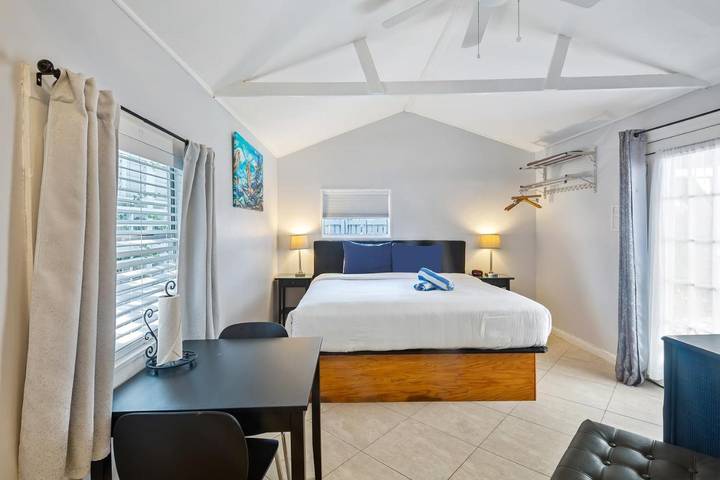 Chambre d’hôte pour 2 personnes, avec jardin ainsi que piscine et terrasse à Key West - 3