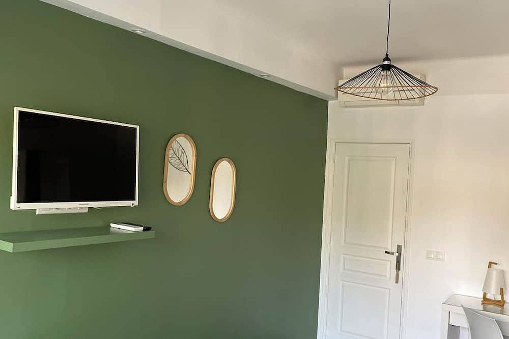 Hel lejlighed, Ferielejlighed for 7 personer med balkon in Juan-les-Pins, Antibes