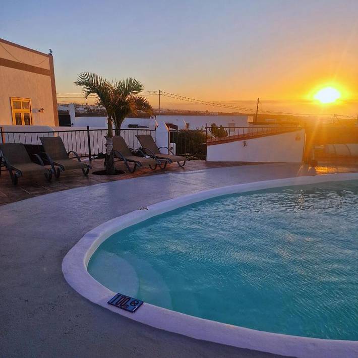 Casa rural para 8 personas, con jardín además de vistas y piscina en Mácher - 3