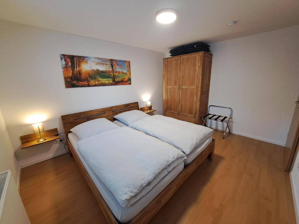Ganze Wohnung, Two-Bedroom Apartment in Reichshof, Oberbergischer Kreis