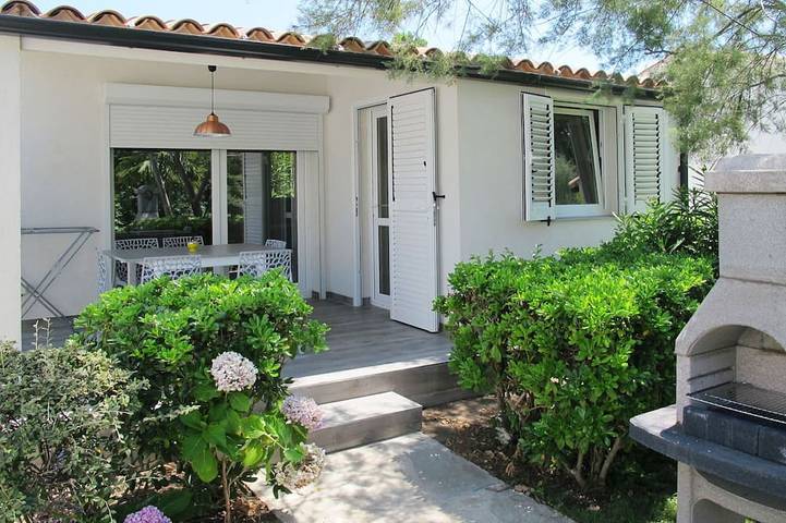 Casa de vacaciones para 6 personas, con jardín y piscina, Se admiten mascotas - 1