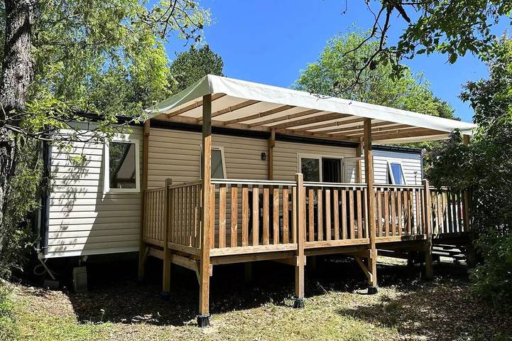 Mobil home pour 7 personnes dans Garde-Colombe