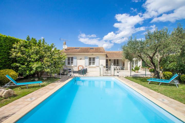 Maison de vacances pour 6 personnes, avec terrasse et jardin dans les Bouches-du-Rhône - 4
