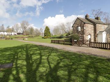 Cottage for 4 People in Monmouthshire, South-Wales, Photo 1