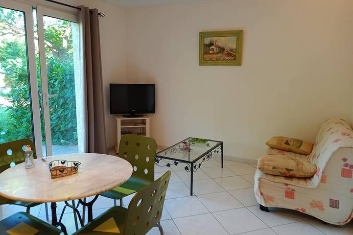 Gîte pour 4 personnes, avec jardin et terrasse à Vic-la-Gardiole - 4