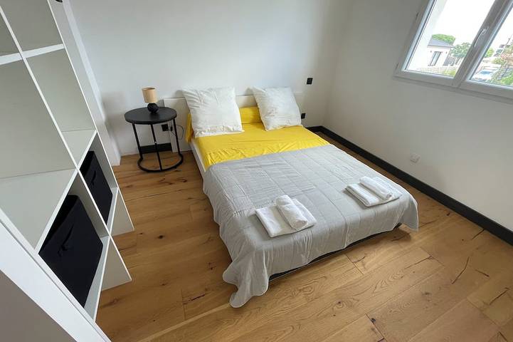 Villa de Luxe 5 chambres Vue sur la montagne  À 5 minutes de la plage in Venzolasca, Arrondissement de Corte