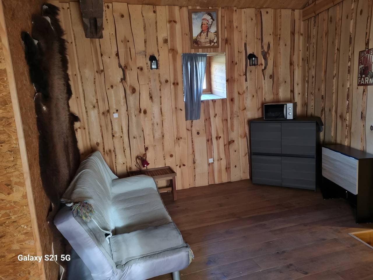 Cottage 'Petit Gite Du Moulin De Gorre' mit privater Terrasse und Wlan in Montregard, Haute-Loire