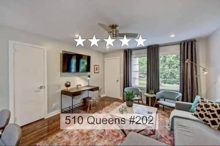 Ferienhaus für 2 Personen, mit Terrasse und Garten in Charlotte