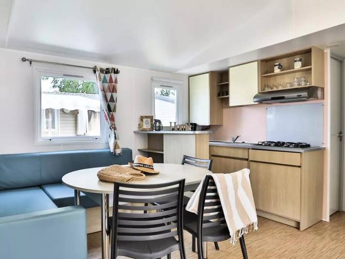 Mobil home pour 6 personnes, avec bassin pour enfant à Angles - 3