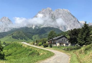 Cottage pour 2 personnes, avec jardin dans vallée d'Aspe