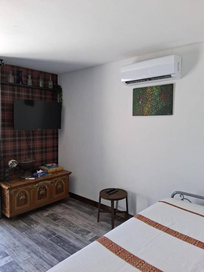 Gîte pour 4 personnes, avec vue et jardin à Barraux - 2