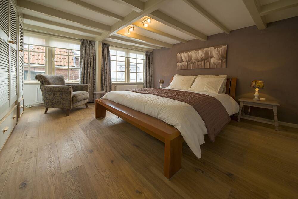 Tulpenhuis Enkhuizen, Monumentales Haus in der Altstadt und in der Nähe des Hafens in Enkhuizen, Markermeer