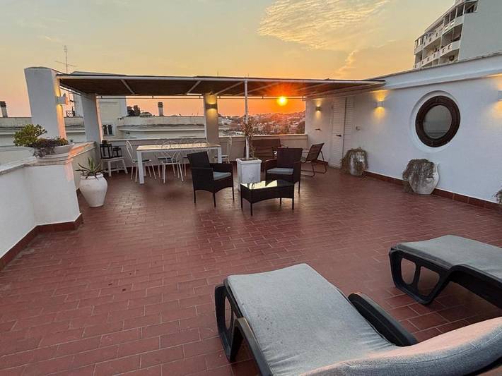 Casa vacanza per 7 persone, con Balcone e Terrazza nonché Panorama a Santa Marinella