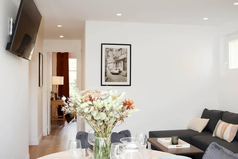 Entire apartment, Suite Jockey by La Boîte En Plus in Gouvieux, Oise