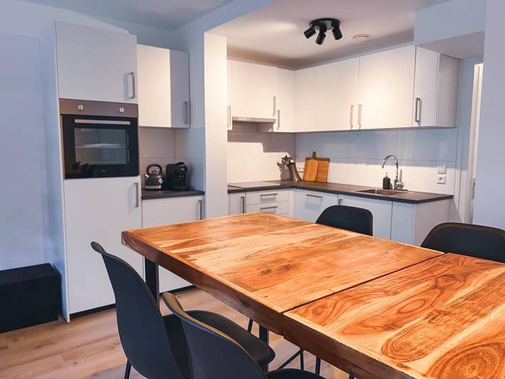 Gîte pour 6 personnes, avec vue et terrasse dans Bréda - 3