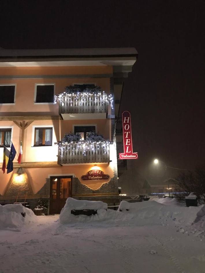 Hôtel pour 3 personnes, avec terrasse et vue à Bionaz - 2