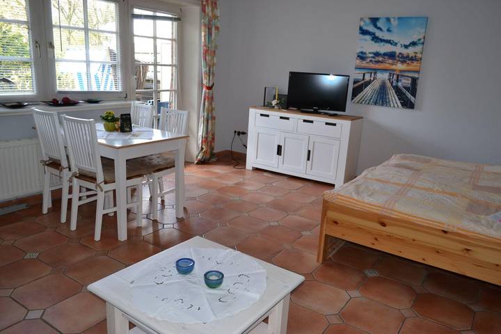 Ferienwohnung für 2 Personen, mit Terrasse in Tinnum - 4