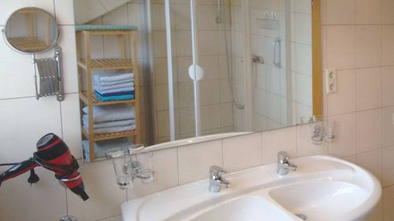 Apartamento vacacional entero, Ferienwohnung für 5 Personen (62 m²) in Tübingen in Tubinga, Neckar-Alb